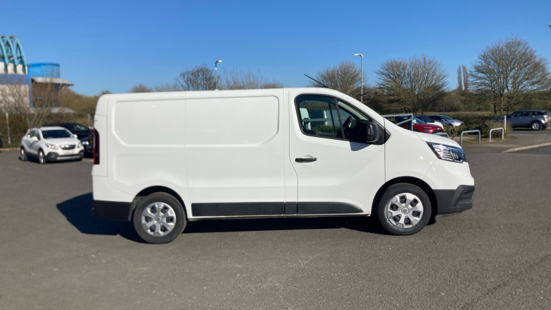 Renault Trafic Swb Diesel SL30 Blue dCi 130 Advance Van